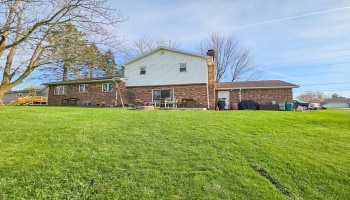 1440 Cole Road, Fremont, 43420, 4 Bedrooms Bedrooms, ,3 BathroomsBathrooms,Residential,For Sale,Cole,20261188