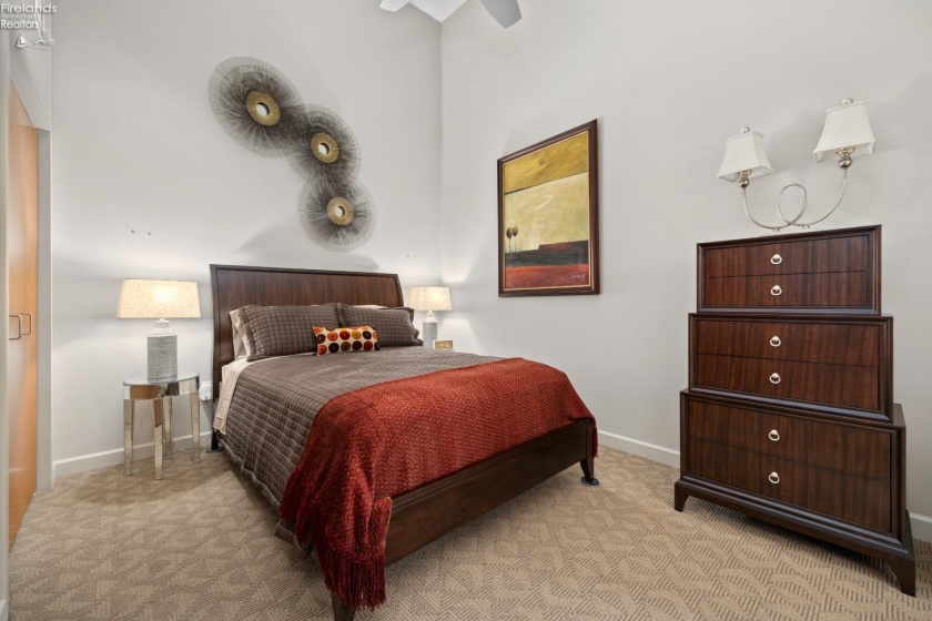 401 Shoreline Drive, Sandusky, 44870, 2 Bedrooms Bedrooms, ,2 BathroomsBathrooms,Residential,For Sale,Shoreline,20261291