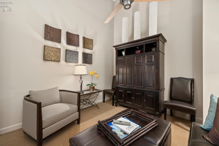 401 Shoreline Drive, Sandusky, 44870, 2 Bedrooms Bedrooms, ,2 BathroomsBathrooms,Residential,For Sale,Shoreline,20261291