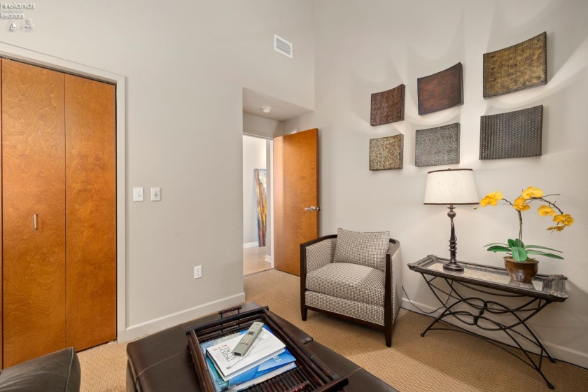 401 Shoreline Drive, Sandusky, 44870, 2 Bedrooms Bedrooms, ,2 BathroomsBathrooms,Residential,For Sale,Shoreline,20261291