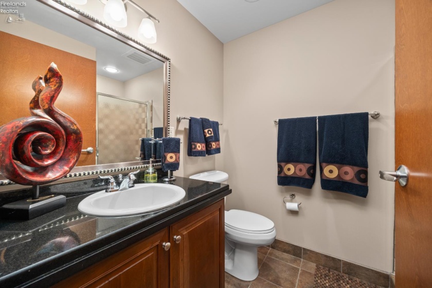 401 Shoreline Drive, Sandusky, 44870, 2 Bedrooms Bedrooms, ,2 BathroomsBathrooms,Residential,For Sale,Shoreline,20261291