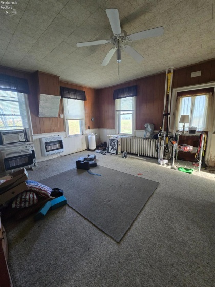 7601 Portage River South Road, Oak Harbor, 43449, 5 Bedrooms Bedrooms, ,1 BathroomBathrooms,Residential,For Sale,Portage River South,20261295