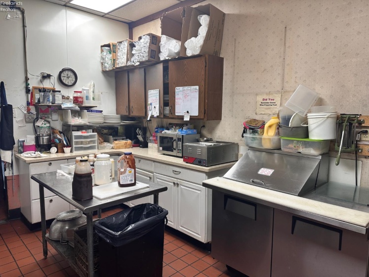 120 Madison Street, Gibsonburg, 43431, ,Commercial,For Sale,Madison,20261328