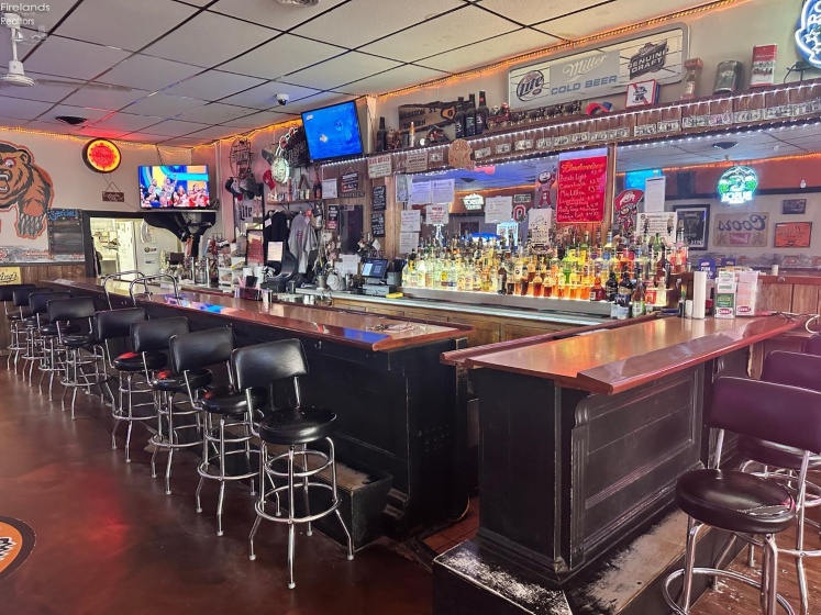 120 Madison Street, Gibsonburg, 43431, ,Commercial,For Sale,Madison,20261328