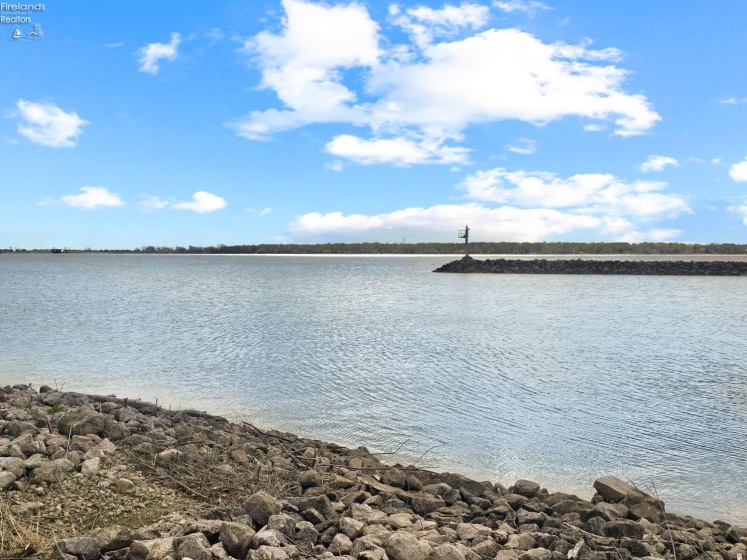 2423 Split Rock Drive, Marblehead, 43440, ,Land,For Sale,Split Rock,20261332