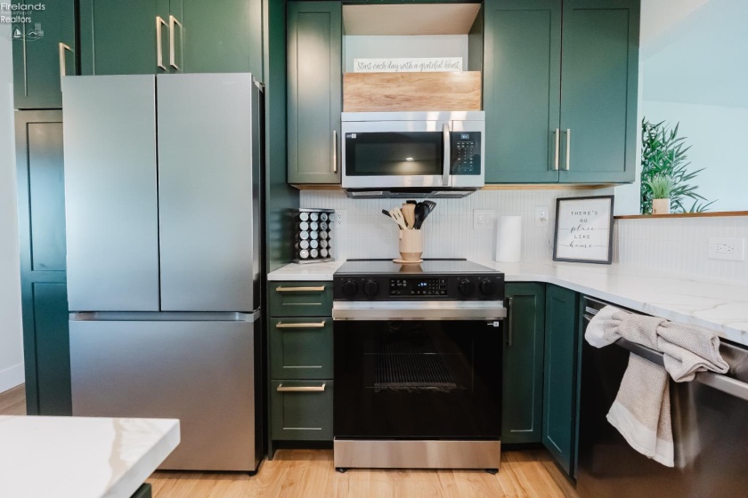 8109 Titus Road, Oak Harbor, 43449, 2 Bedrooms Bedrooms, ,2 BathroomsBathrooms,Residential,For Sale,Titus,20261221