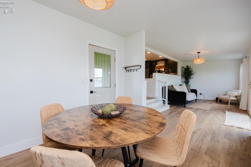 8109 Titus Road, Oak Harbor, 43449, 2 Bedrooms Bedrooms, ,2 BathroomsBathrooms,Residential,For Sale,Titus,20261221