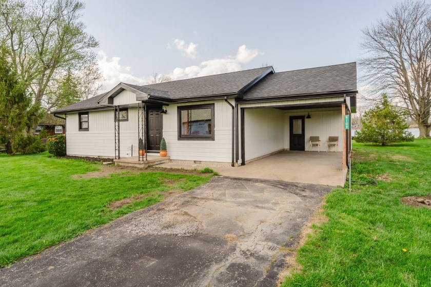 8109 Titus Road, Oak Harbor, 43449, 2 Bedrooms Bedrooms, ,2 BathroomsBathrooms,Residential,For Sale,Titus,20261221