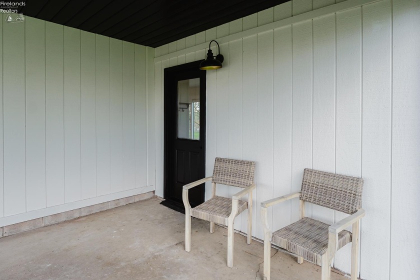 8109 Titus Road, Oak Harbor, 43449, 2 Bedrooms Bedrooms, ,2 BathroomsBathrooms,Residential,For Sale,Titus,20261221