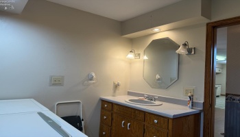 918 Birdseye Boulevard, Fremont, 43420, 3 Bedrooms Bedrooms, ,2 BathroomsBathrooms,Residential,For Sale,Birdseye,20261277