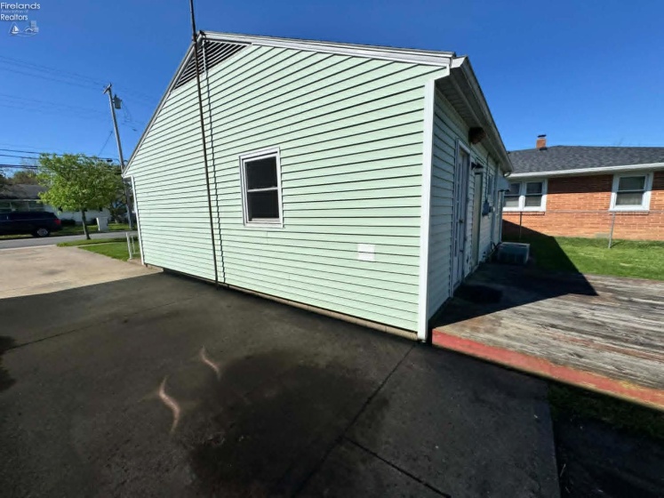 3313 Monroe Street, Sandusky, 44870, 2 Bedrooms Bedrooms, ,1 BathroomBathrooms,Residential,For Sale,Monroe,20261330
