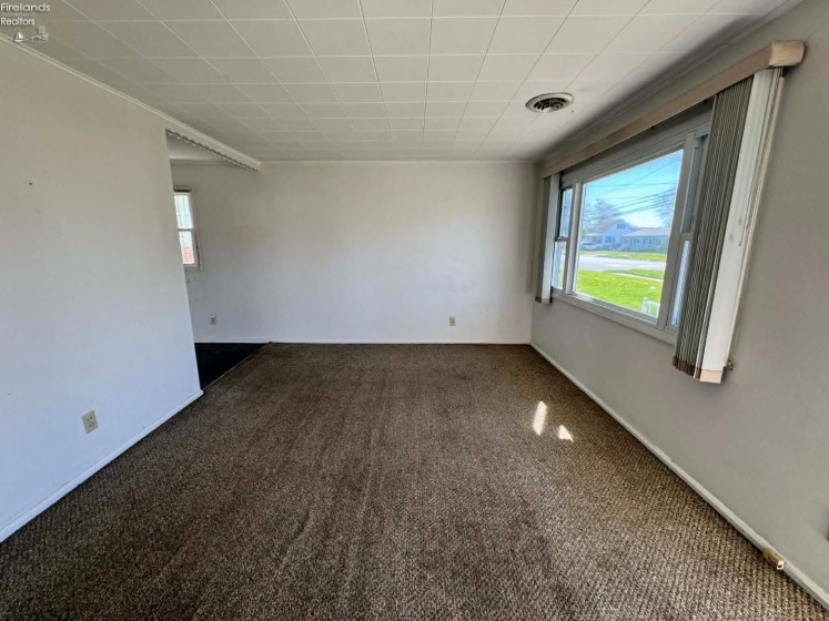 3313 Monroe Street, Sandusky, 44870, 2 Bedrooms Bedrooms, ,1 BathroomBathrooms,Residential,For Sale,Monroe,20261330