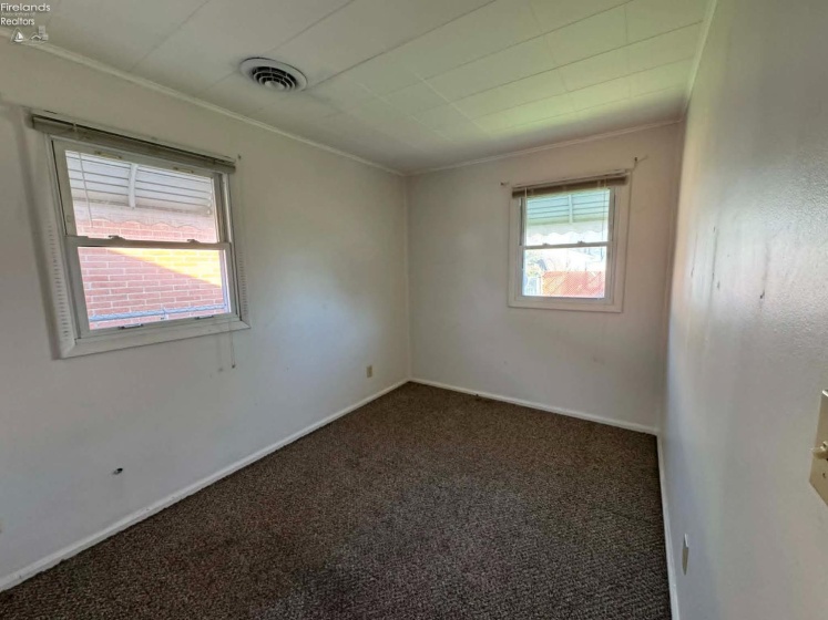 3313 Monroe Street, Sandusky, 44870, 2 Bedrooms Bedrooms, ,1 BathroomBathrooms,Residential,For Sale,Monroe,20261330