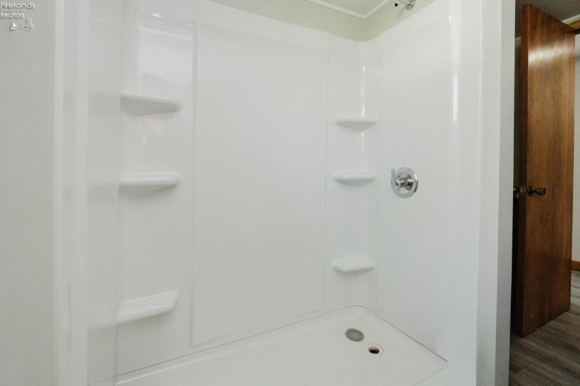 2170 Sugar Bush Drive, Marblehead, 43440, 4 Bedrooms Bedrooms, ,2 BathroomsBathrooms,Residential,For Sale,Sugar Bush,20261293