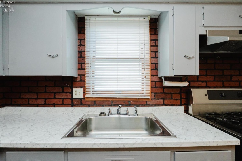 2170 Sugar Bush Drive, Marblehead, 43440, 4 Bedrooms Bedrooms, ,2 BathroomsBathrooms,Residential,For Sale,Sugar Bush,20261293