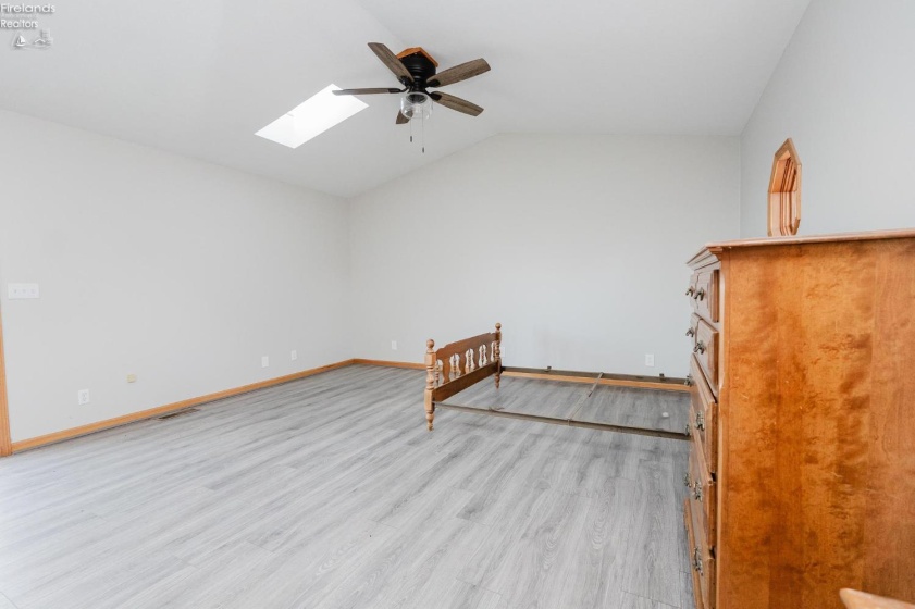 2170 Sugar Bush Drive, Marblehead, 43440, 4 Bedrooms Bedrooms, ,2 BathroomsBathrooms,Residential,For Sale,Sugar Bush,20261293