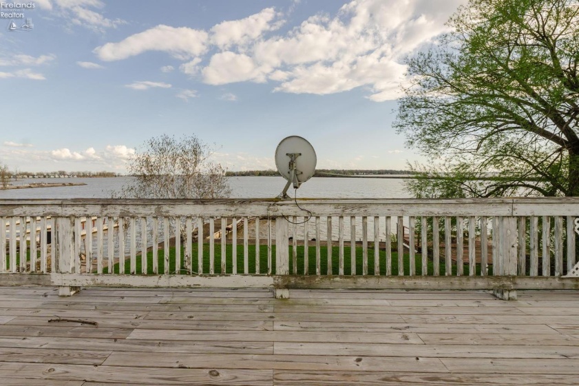 2170 Sugar Bush Drive, Marblehead, 43440, 4 Bedrooms Bedrooms, ,2 BathroomsBathrooms,Residential,For Sale,Sugar Bush,20261293