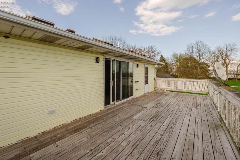 2170 Sugar Bush Drive, Marblehead, 43440, 4 Bedrooms Bedrooms, ,2 BathroomsBathrooms,Residential,For Sale,Sugar Bush,20261293