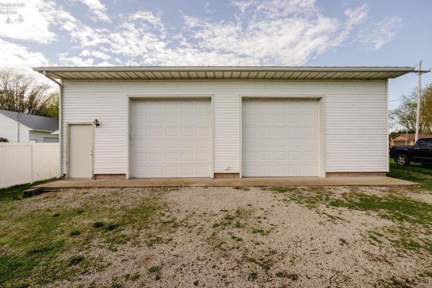 2170 Sugar Bush Drive, Marblehead, 43440, 4 Bedrooms Bedrooms, ,2 BathroomsBathrooms,Residential,For Sale,Sugar Bush,20261293