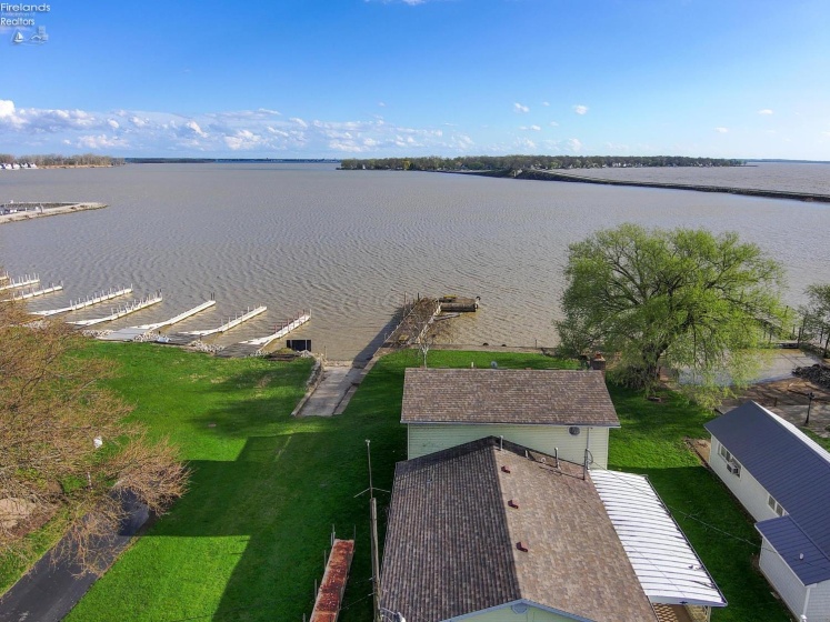 2170 Sugar Bush Drive, Marblehead, 43440, 4 Bedrooms Bedrooms, ,2 BathroomsBathrooms,Residential,For Sale,Sugar Bush,20261293