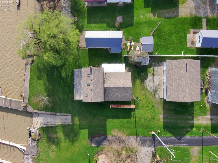 2170 Sugar Bush Drive, Marblehead, 43440, 4 Bedrooms Bedrooms, ,2 BathroomsBathrooms,Residential,For Sale,Sugar Bush,20261293