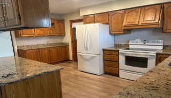 879 Valleyview Drive, Bellevue, 44811, 2 Bedrooms Bedrooms, ,2 BathroomsBathrooms,Residential,For Sale,Valleyview,20261316