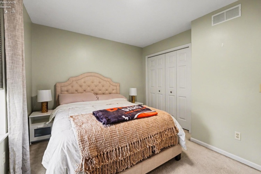 1023 Coopers Run, Amherst, 44001, 4 Bedrooms Bedrooms, ,3 BathroomsBathrooms,Residential,For Sale,Coopers Run,20261333