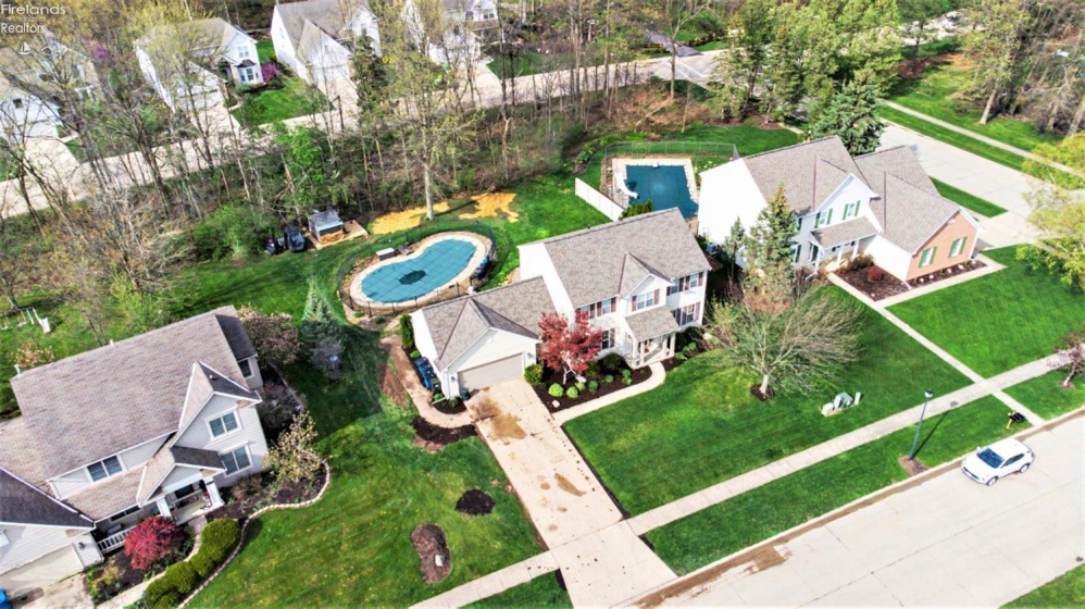 1023 Coopers Run, Amherst, 44001, 4 Bedrooms Bedrooms, ,3 BathroomsBathrooms,Residential,For Sale,Coopers Run,20261333