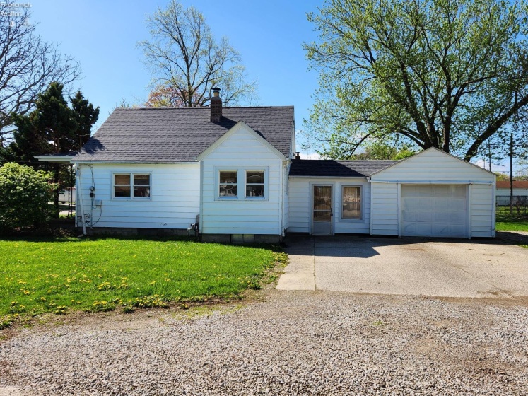 2103 Putnam Street, Sandusky, 44870, 3 Bedrooms Bedrooms, ,1 BathroomBathrooms,Residential,For Sale,Putnam Street,20260453