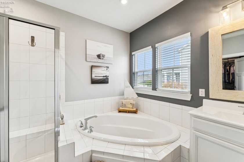 9157 Winfield, North Ridgeville, 44039, 3 Bedrooms Bedrooms, ,4 BathroomsBathrooms,Residential,For Sale,Winfield,20261245