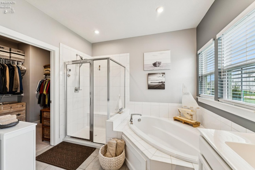 9157 Winfield, North Ridgeville, 44039, 3 Bedrooms Bedrooms, ,4 BathroomsBathrooms,Residential,For Sale,Winfield,20261245