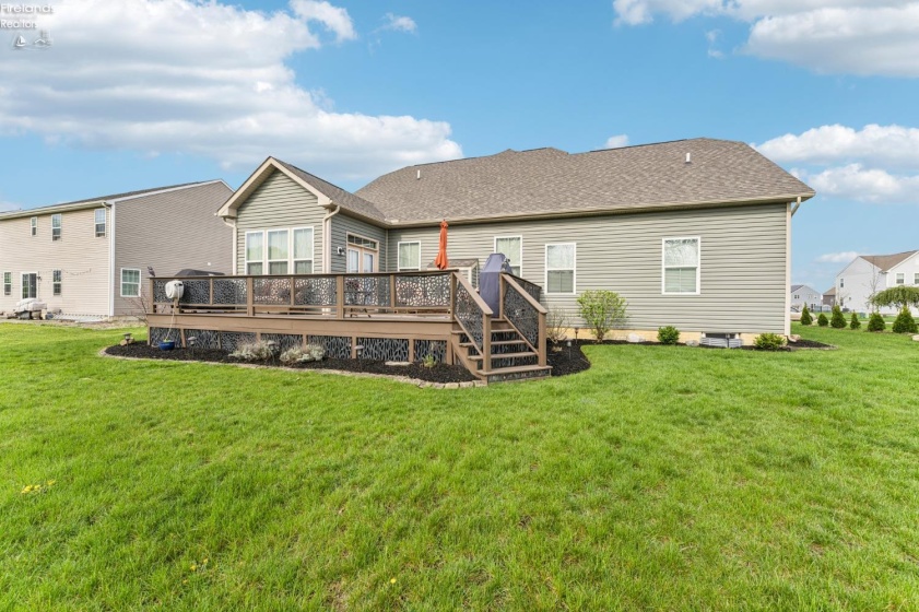 9157 Winfield, North Ridgeville, 44039, 3 Bedrooms Bedrooms, ,4 BathroomsBathrooms,Residential,For Sale,Winfield,20261245