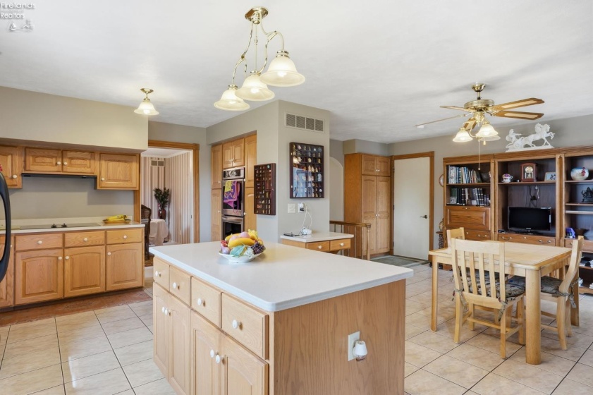 66 Harvest Lane, Tiffin, 44883, 4 Bedrooms Bedrooms, ,3 BathroomsBathrooms,Residential,For Sale,Harvest Lane,20261346