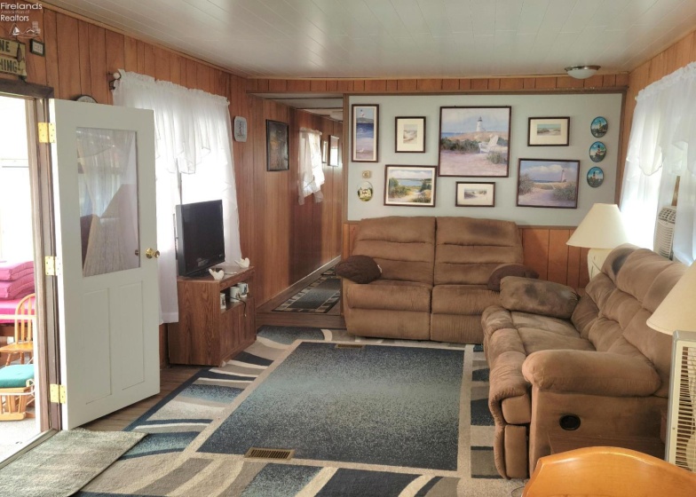 999 Buck Road, Marblehead, 43440, 2 Bedrooms Bedrooms, ,1 BathroomBathrooms,Residential,For Sale,Buck,20261348