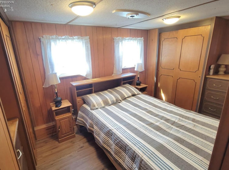 999 Buck Road, Marblehead, 43440, 2 Bedrooms Bedrooms, ,1 BathroomBathrooms,Residential,For Sale,Buck,20261348