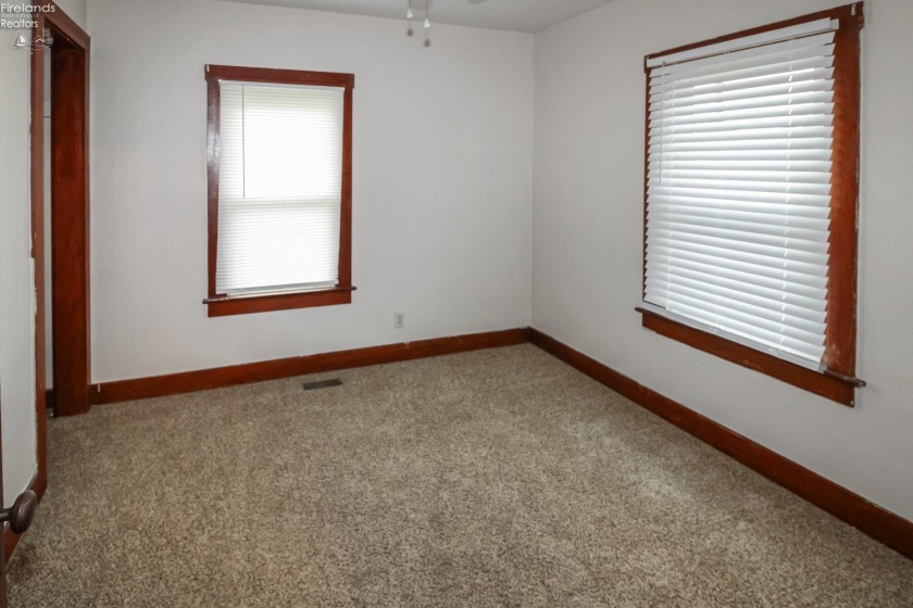 1515 3rd Street, Port Clinton, 43452, 3 Bedrooms Bedrooms, ,1 BathroomBathrooms,Residential,For Sale,3rd,20261354