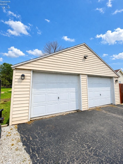 426 Wall Street, Tiffin, 44883, 2 Bedrooms Bedrooms, ,1 BathroomBathrooms,Residential,For Sale,Wall,20261282