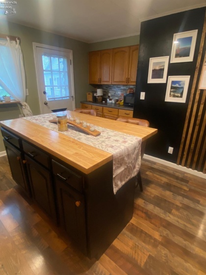 426 Wall Street, Tiffin, 44883, 2 Bedrooms Bedrooms, ,1 BathroomBathrooms,Residential,For Sale,Wall,20261282