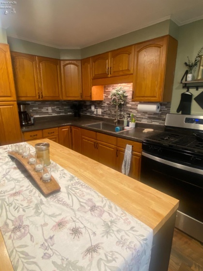 426 Wall Street, Tiffin, 44883, 2 Bedrooms Bedrooms, ,1 BathroomBathrooms,Residential,For Sale,Wall,20261282