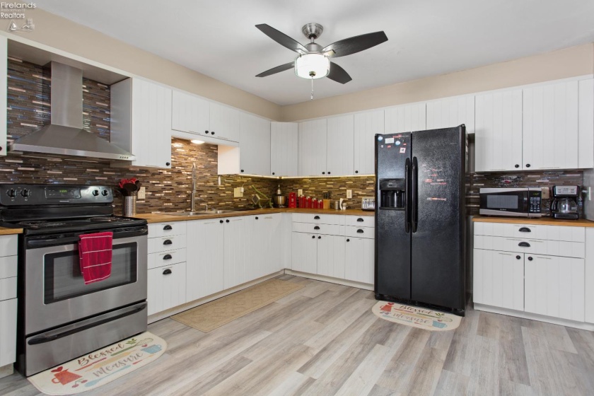 5414 Homegardner Road, Castalia, 44824, ,Multiple Units,For Sale,Homegardner Road,20261331