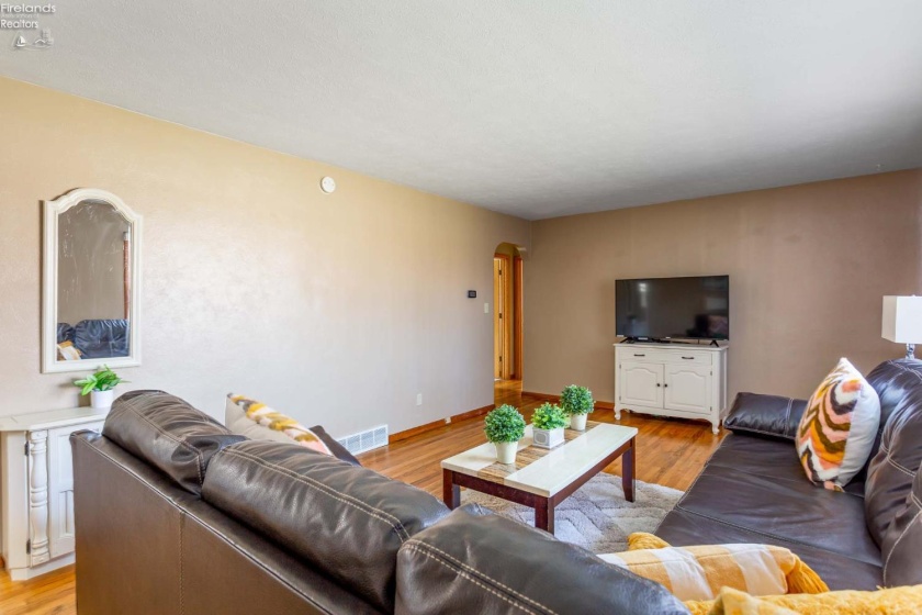 5414 Homegardner Road, Castalia, 44824, ,Multiple Units,For Sale,Homegardner Road,20261331