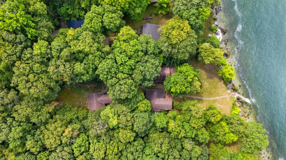 1849 Put In Bay Road, Put-In-Bay, 43456, 2 Bedrooms Bedrooms, ,1 BathroomBathrooms,Residential,For Sale,Put In Bay,20261284