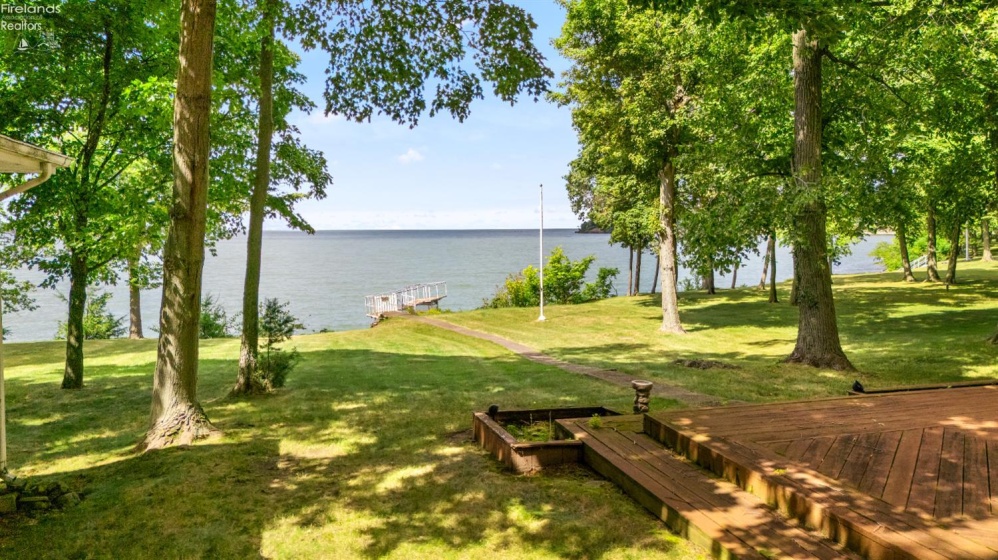 1849 Put In Bay Road, Put-In-Bay, 43456, 2 Bedrooms Bedrooms, ,1 BathroomBathrooms,Residential,For Sale,Put In Bay,20261284