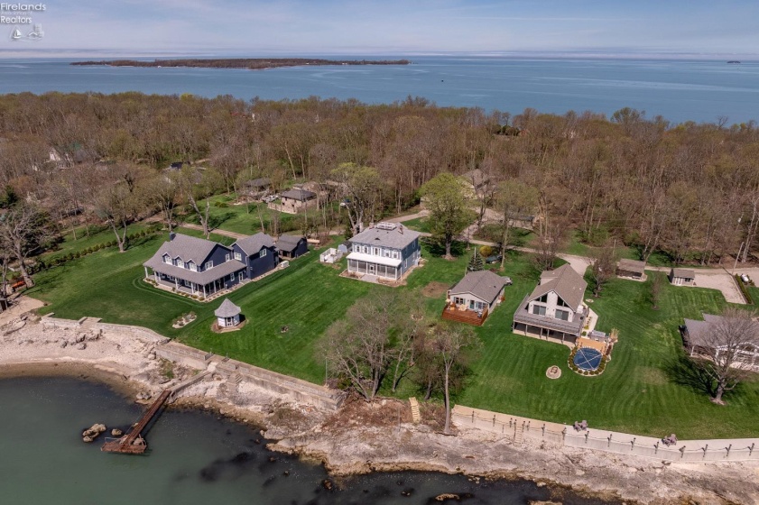 1860 Shore Drive, Middle Bass Island, 43446, 5 Bedrooms Bedrooms, ,2 BathroomsBathrooms,Residential,For Sale,Shore,20261146