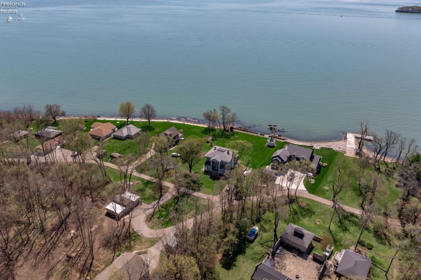 1860 Shore Drive, Middle Bass Island, 43446, 5 Bedrooms Bedrooms, ,2 BathroomsBathrooms,Residential,For Sale,Shore,20261146