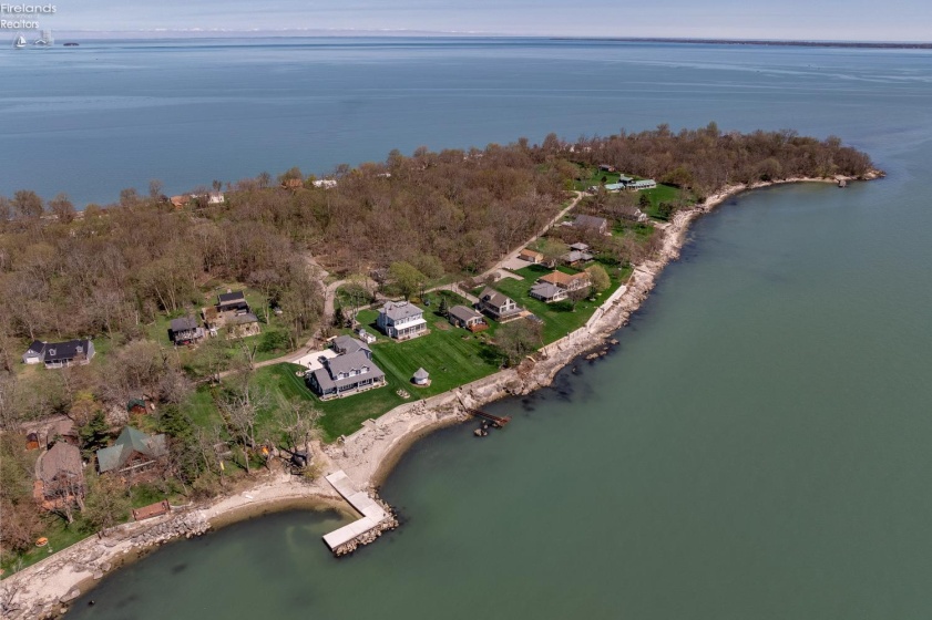1860 Shore Drive, Middle Bass Island, 43446, 5 Bedrooms Bedrooms, ,2 BathroomsBathrooms,Residential,For Sale,Shore,20261146