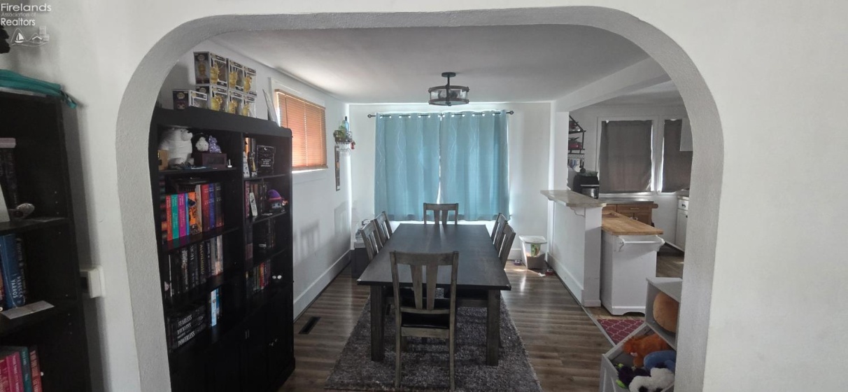 1214 Franklin Avenue, Fremont, 43420, 3 Bedrooms Bedrooms, ,1 BathroomBathrooms,Residential,For Sale,Franklin,20261285