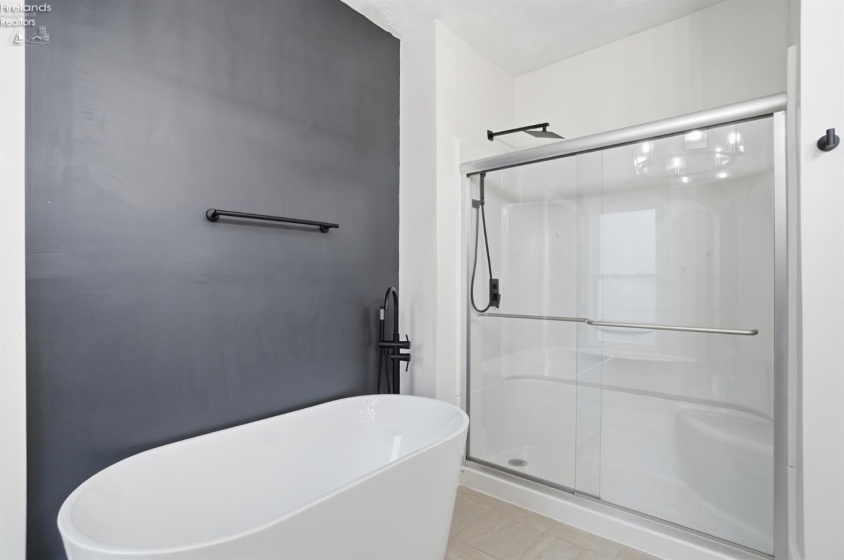 20390 Locust Street, Other, 43569, 4 Bedrooms Bedrooms, ,2 BathroomsBathrooms,Residential,For Sale,Locust,20261326