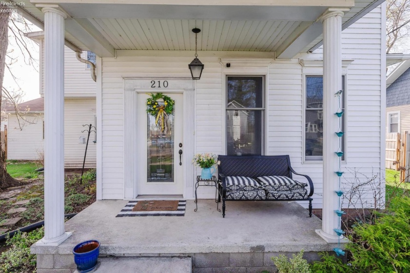 210 Walnut Street, Lindsey, 43442, 4 Bedrooms Bedrooms, ,2 BathroomsBathrooms,Residential,For Sale,Walnut,20261253