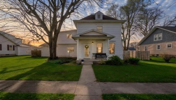 210 Walnut Street, Lindsey, 43442, 4 Bedrooms Bedrooms, ,2 BathroomsBathrooms,Residential,For Sale,Walnut,20261253